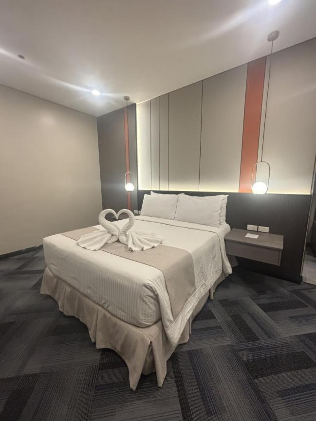 Iloilo Grand Hotel Luaran gambar