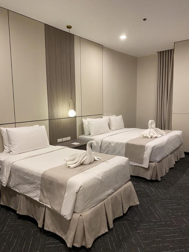 Iloilo Grand Hotel Luaran gambar