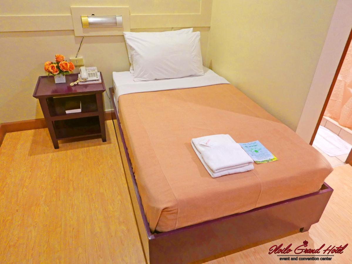 Iloilo Grand Hotel Luaran gambar